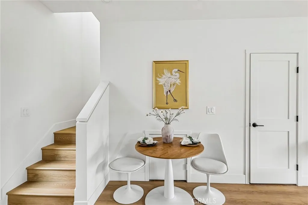 https://cdn.realtyfeed.com/cdn/127/307087055/e83008f3f848c14aa3be5215154a5718.webp