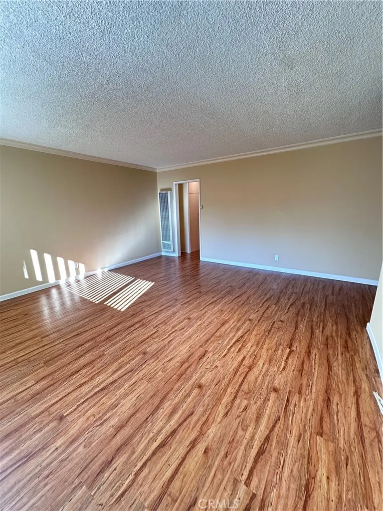 Glendale, CA 91205