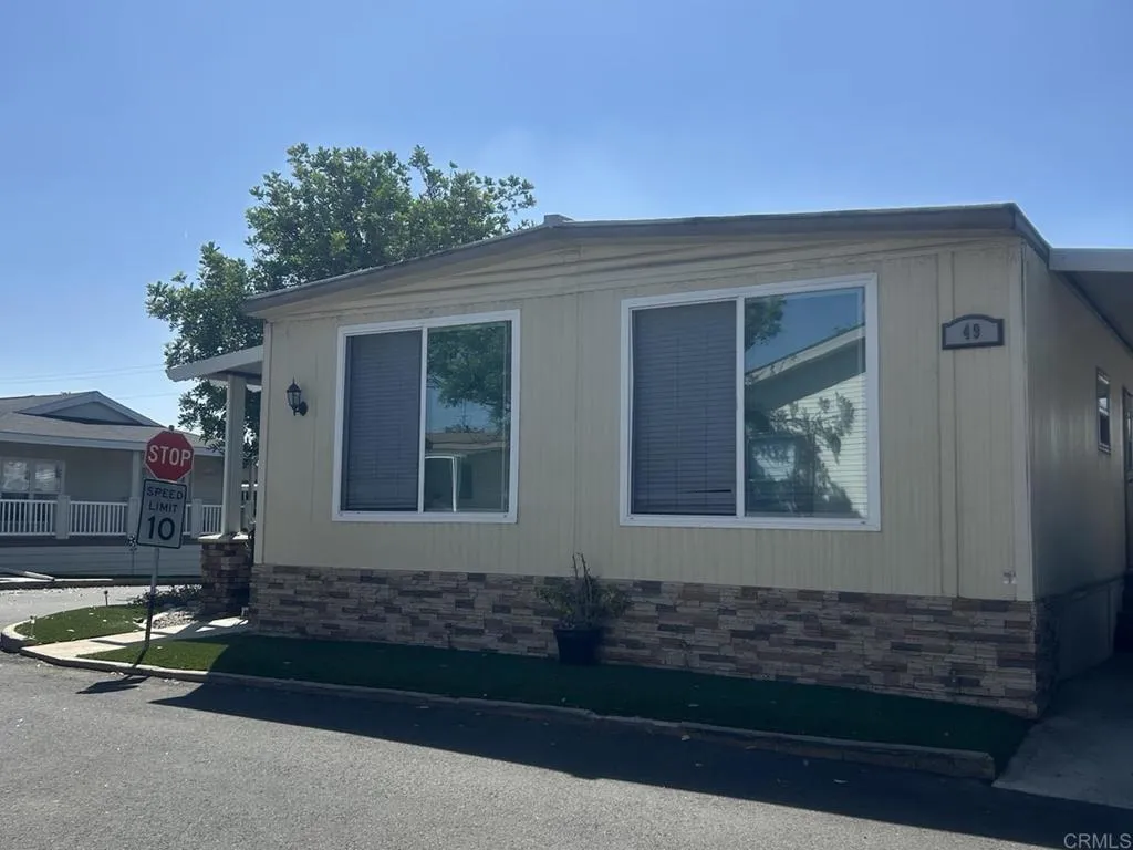 https://cdn.realtyfeed.com/cdn/127/307087100/a54bf8455726090c76e31337872aff74.webp