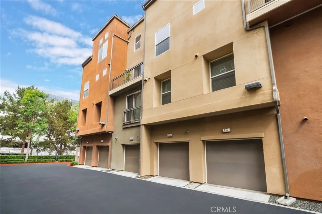 Irvine, CA 92612