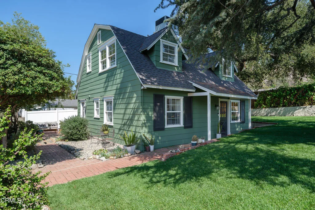 Altadena, CA 91001