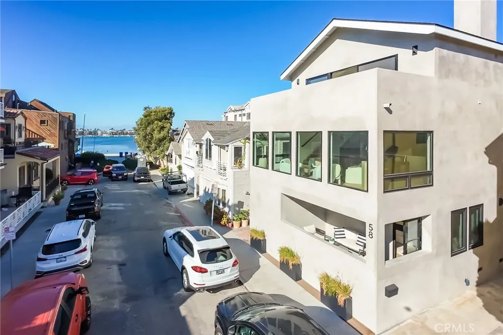Long Beach, CA 90803