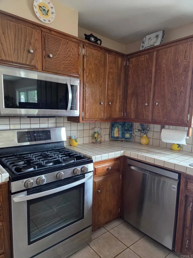 https://cdn.realtyfeed.com/cdn/127/307087267/73857e311b57f6ba1320f3faa88e70be.webp