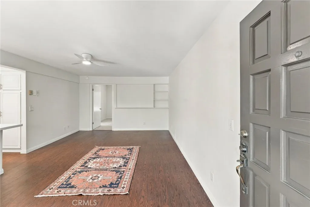 https://cdn.realtyfeed.com/cdn/127/307087311/7bee956686964fcfebda5306594cc259.webp