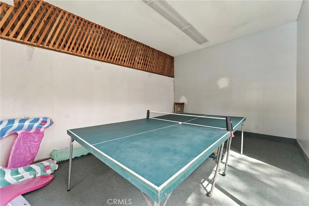 https://cdn.realtyfeed.com/cdn/127/307087311/f94b0ccf4ef0933c3b73d781970e43b1.webp