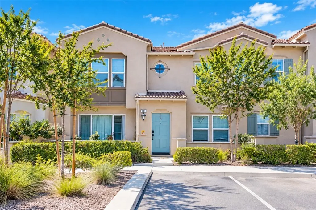 Fontana, CA 92336
