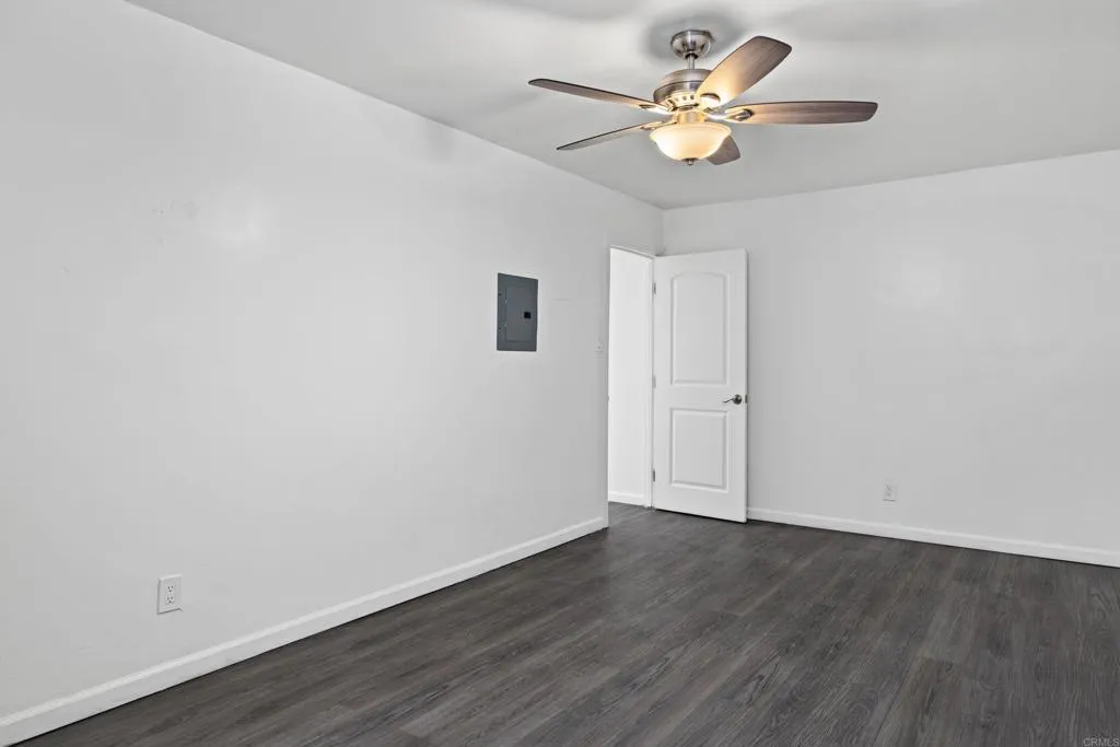 https://cdn.realtyfeed.com/cdn/127/307087471/595b2f340b9fd6191532a2ccefd2a685.webp