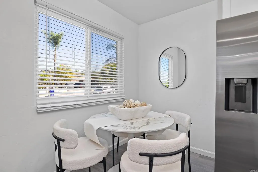 https://cdn.realtyfeed.com/cdn/127/307087471/627a32a1de7ff4150efccf3bdc0d0db4.webp