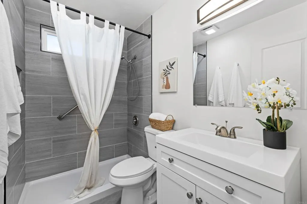 https://cdn.realtyfeed.com/cdn/127/307087471/90ba9ed977e3e87efae3a19346bbc61b.webp