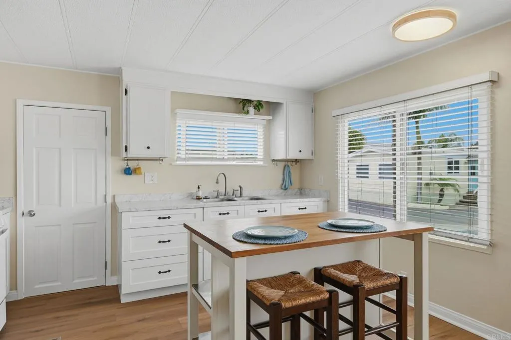 https://cdn.realtyfeed.com/cdn/127/307087495/5905e8f9d3ef53e2719e2f4f2c8b3bb1.webp