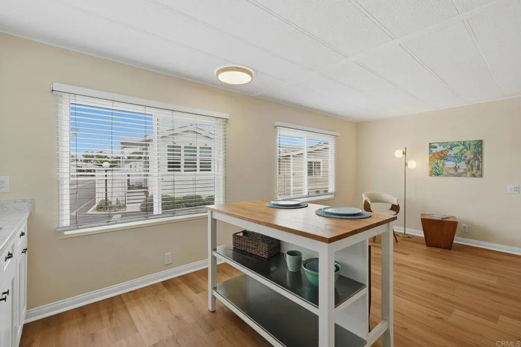 https://cdn.realtyfeed.com/cdn/127/307087495/8c994ae1b2f80af2ecab4fd176abb59a.webp
