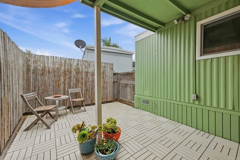 https://cdn.realtyfeed.com/cdn/127/307087495/a5a9e4bfc91233c291ec31e25479c8b4.webp