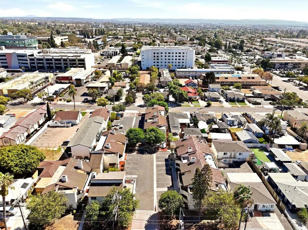 https://cdn.realtyfeed.com/cdn/127/307087503/0087a845a3d61b22824f68f43f359074.webp