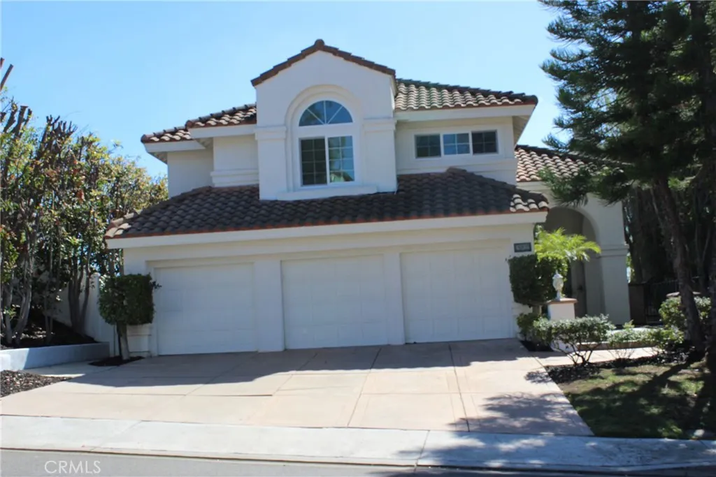 Laguna Hills, CA 92653
