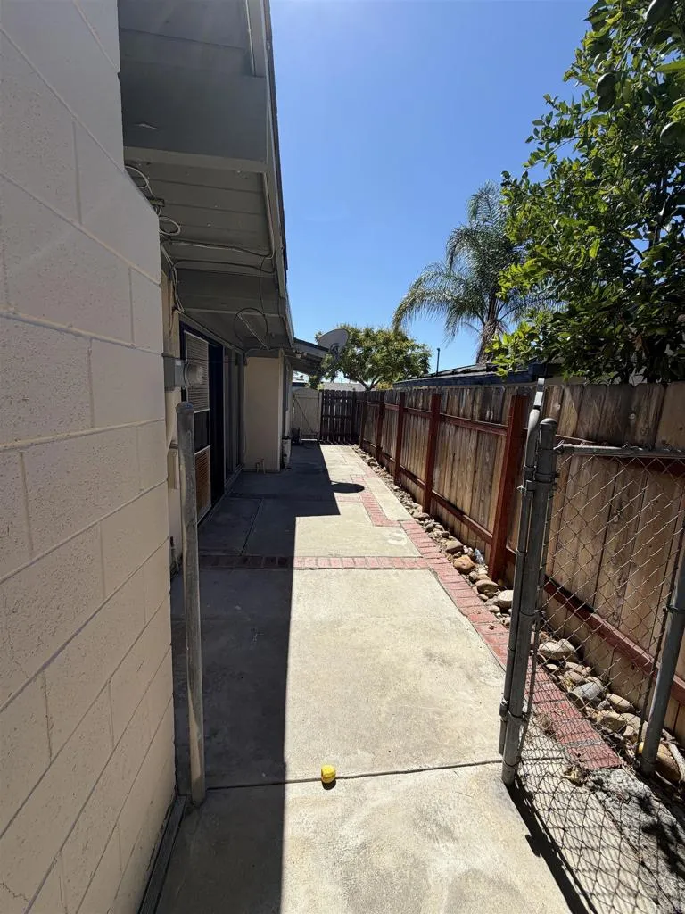 https://cdn.realtyfeed.com/cdn/127/307087564/4ac48cdcec08666652deff2c012d3a83.webp