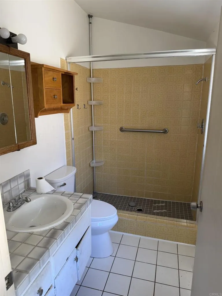 https://cdn.realtyfeed.com/cdn/127/307087564/aaa78707af55858321f84075efd67bc2.webp