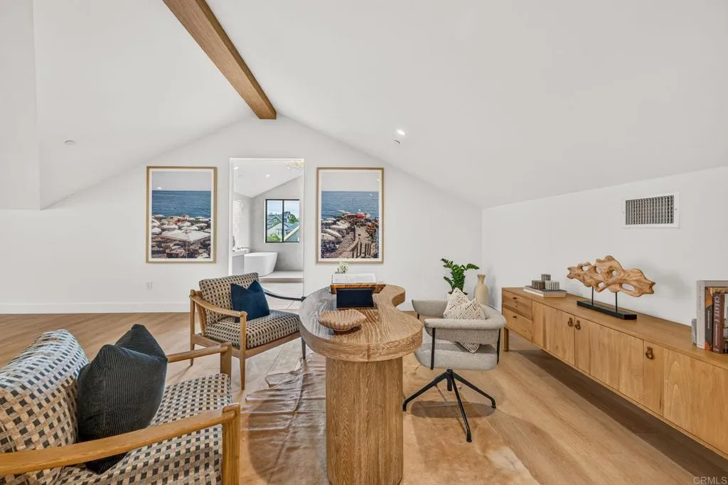 https://cdn.realtyfeed.com/cdn/127/307087583/649c2abb7905bfcc9539073706729fba.webp