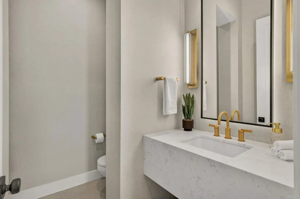 https://cdn.realtyfeed.com/cdn/127/307087583/6d20211cbc481d29826f5914db05290d.webp