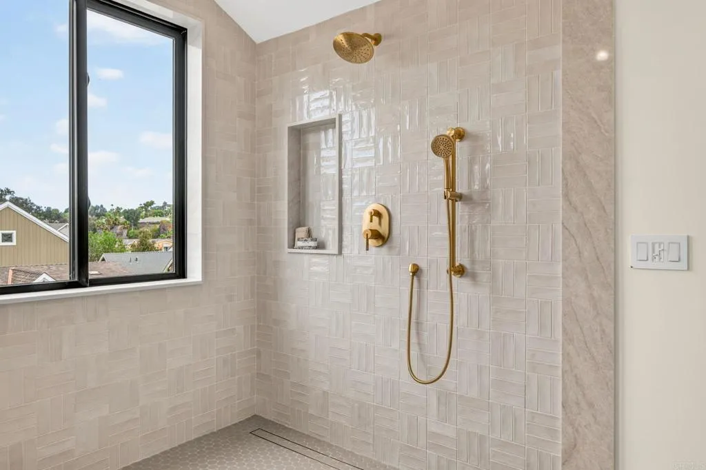 https://cdn.realtyfeed.com/cdn/127/307087583/ff41dffb872b6a97dbf059b0c9e9e08c.webp