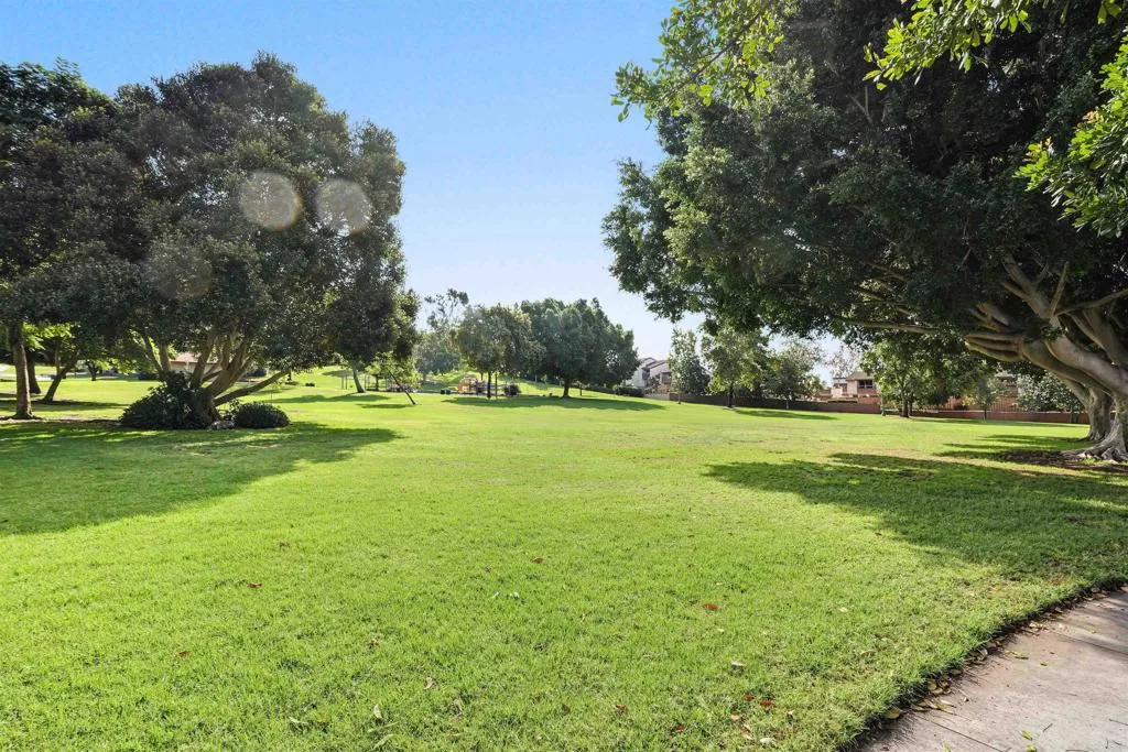 https://cdn.realtyfeed.com/cdn/127/307087585/4973fef08889bfb50f6d8d10a31caa2f.webp
