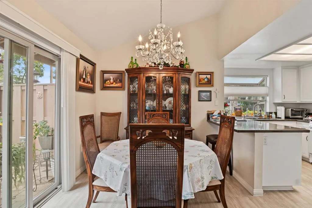 https://cdn.realtyfeed.com/cdn/127/307087585/9d8d82aafd6693737173242d170f6ed7.webp