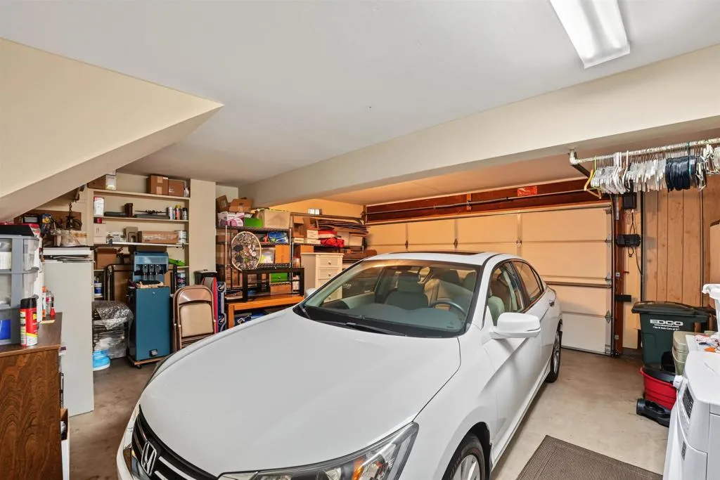 https://cdn.realtyfeed.com/cdn/127/307087585/d845503814801a92136a72b0a62b512d.webp