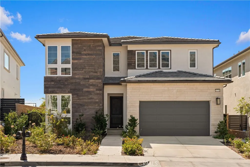 Porter Ranch, CA 91326