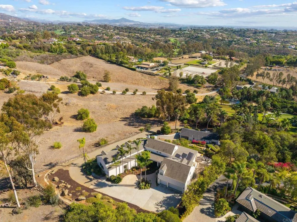 https://cdn.realtyfeed.com/cdn/127/307087616/05dd4d3f6edc6514b2bd9260cdcce94e.webp