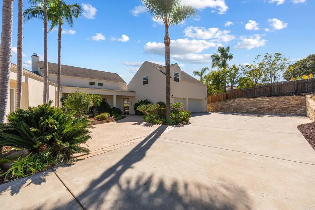 https://cdn.realtyfeed.com/cdn/127/307087616/28fca25c57045739a69ffcd427668de8.webp