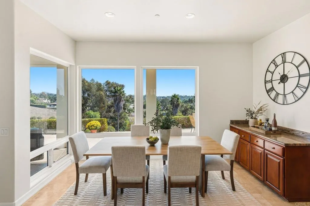 https://cdn.realtyfeed.com/cdn/127/307087616/8f68e322e0f7d945ee7b82d1c98919b0.webp
