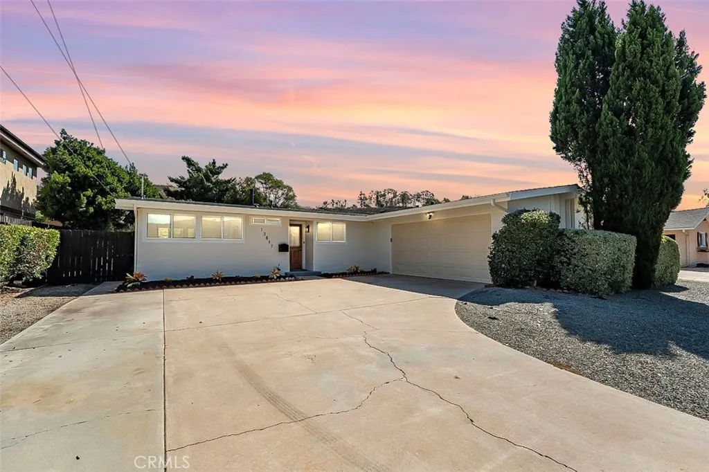 Poway, CA 92604