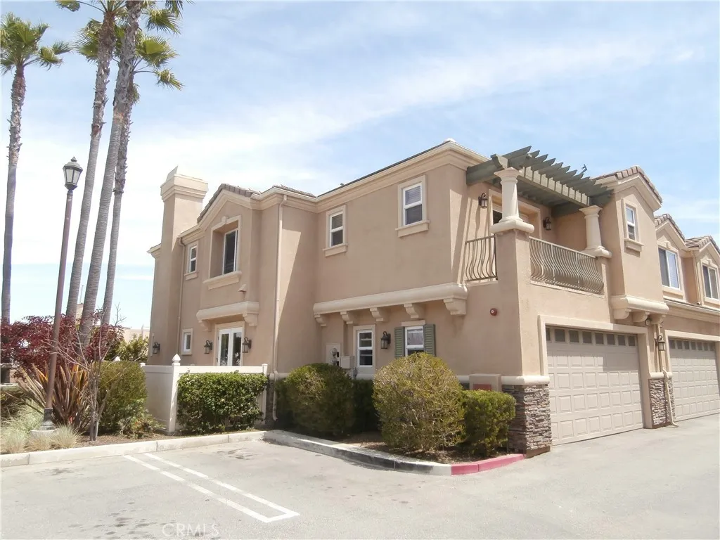 Huntington Beach, CA 92648