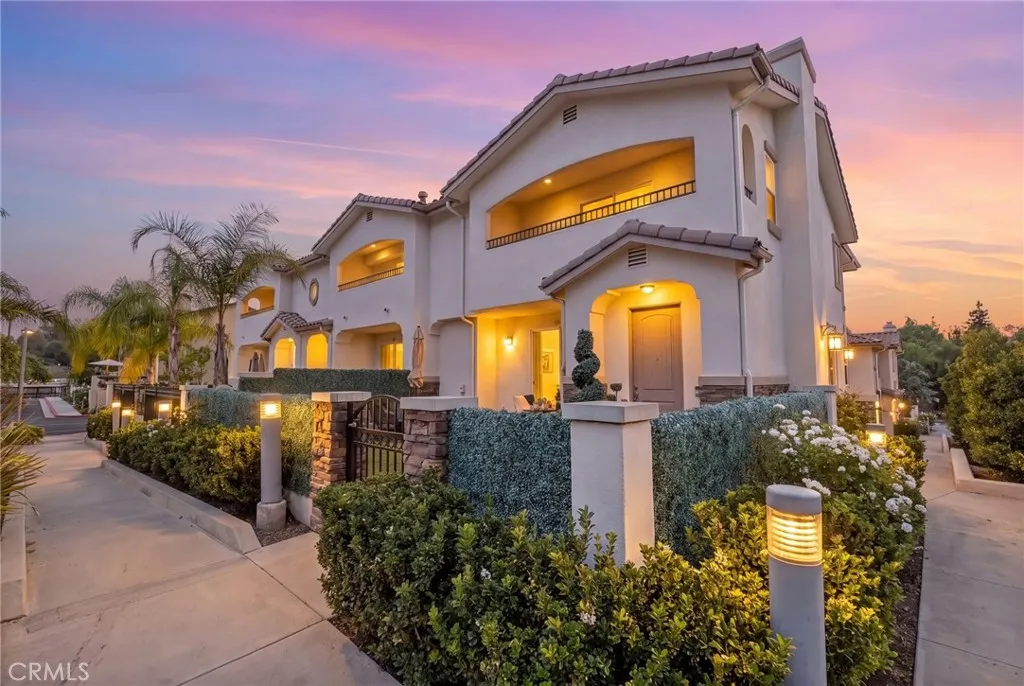 Newbury Park, CA 91320