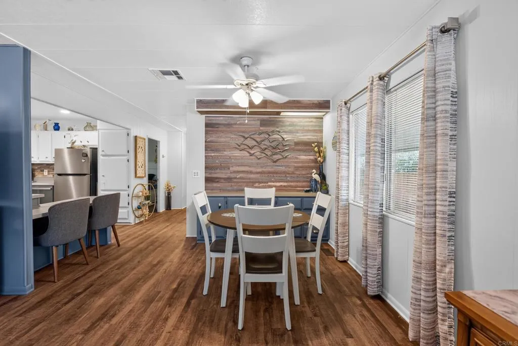 https://cdn.realtyfeed.com/cdn/127/307087826/a61e777ef710c4318541252871947b0c.webp