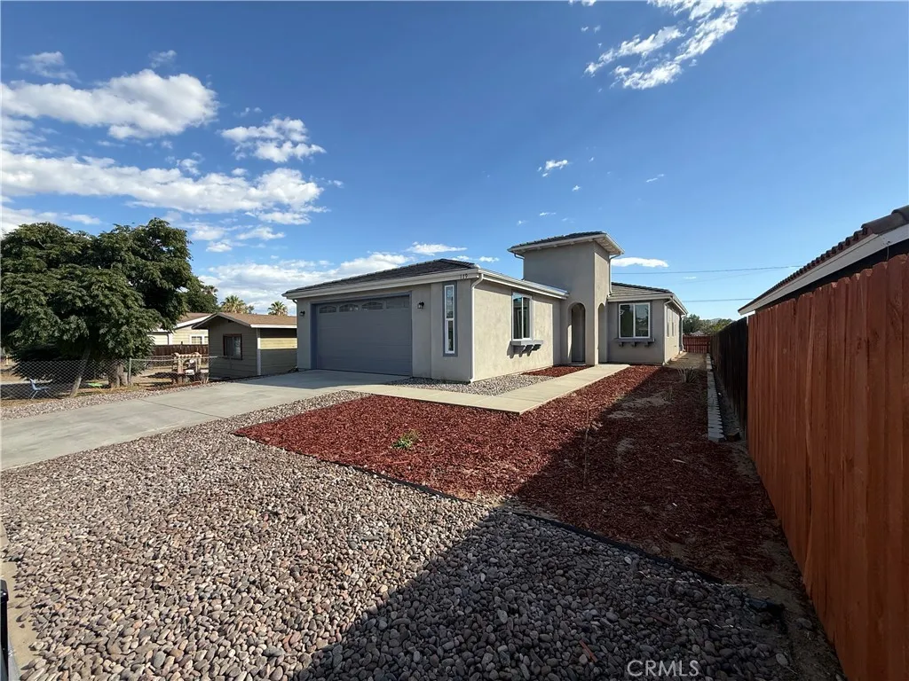 Perris, CA 92570