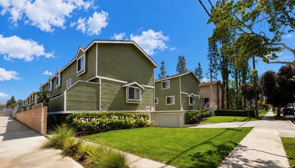 Covina, CA 91722