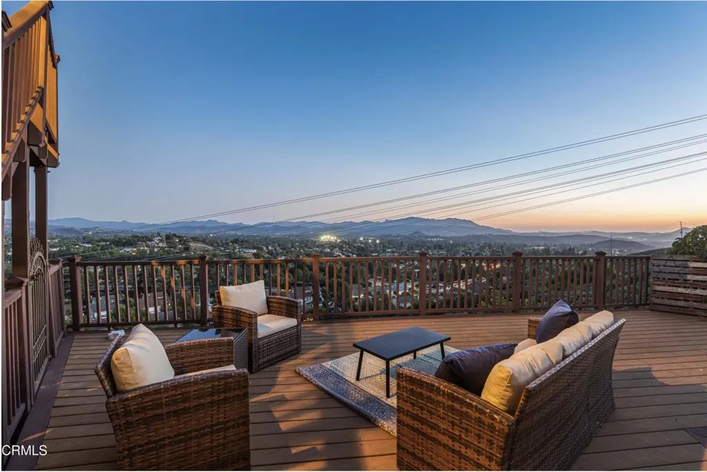 Thousand Oaks, CA 91360