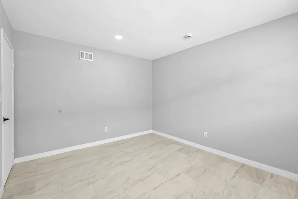 https://cdn.realtyfeed.com/cdn/127/307087930/2d2a171304c8ce543d0685bace911a05.webp