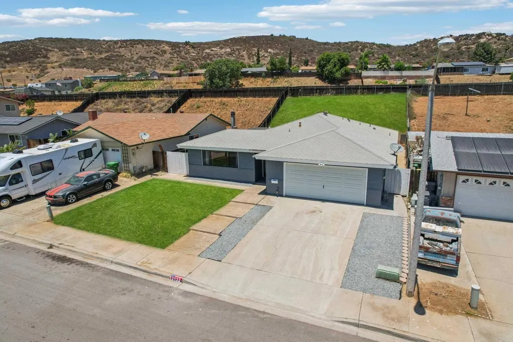 https://cdn.realtyfeed.com/cdn/127/307087930/60df17eb02ab38907a8dde889297d8ff.webp