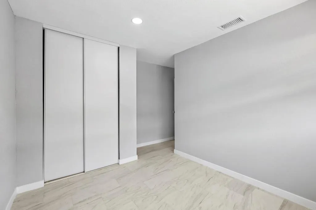 https://cdn.realtyfeed.com/cdn/127/307087930/a177f3e3d8e27c703cecacacc872744c.webp