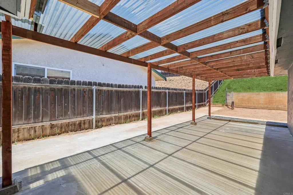 https://cdn.realtyfeed.com/cdn/127/307087930/b08c663003c6e36f3d0ec4933c038d05.webp