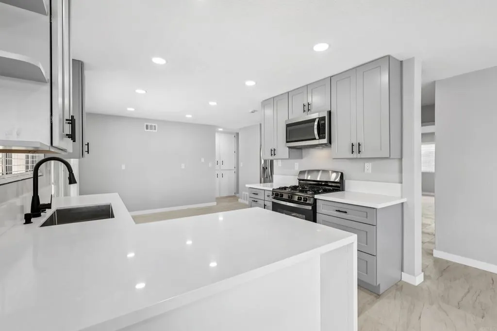 https://cdn.realtyfeed.com/cdn/127/307087930/d57eaac815b3a920ce096e20f3d01995.webp