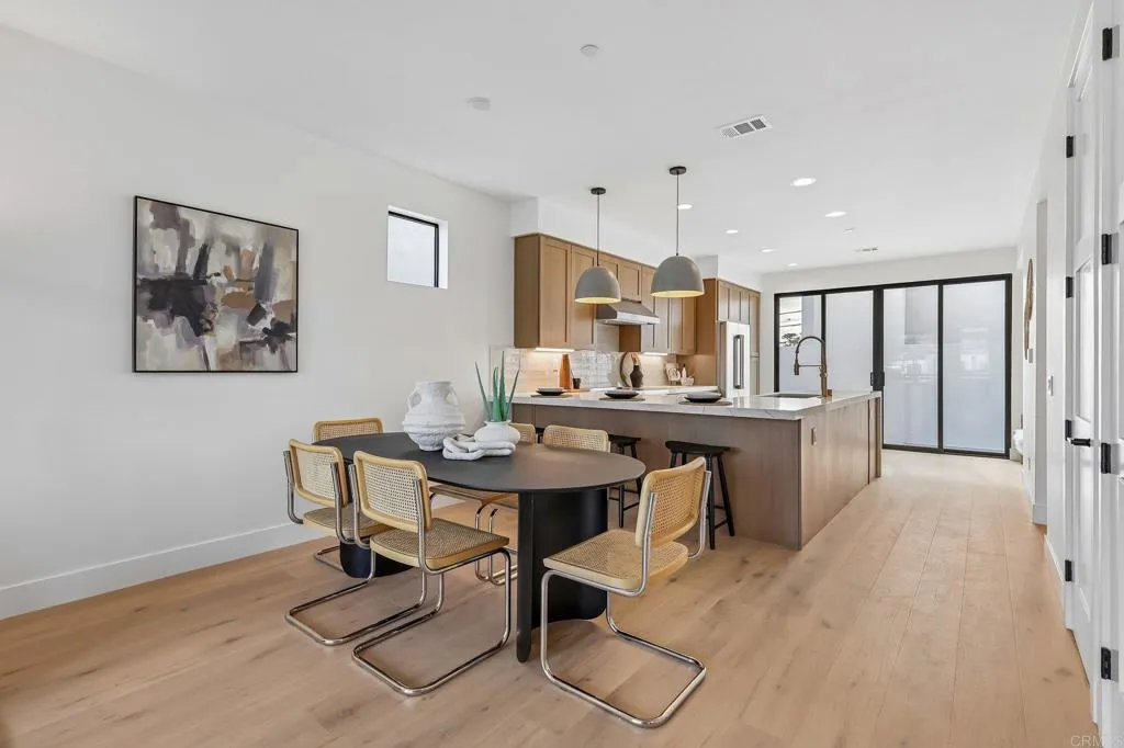 https://cdn.realtyfeed.com/cdn/127/307087942/3567a3464a8fe144d68ccd40f39817a6.webp