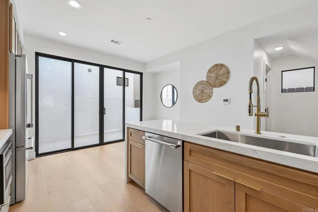 https://cdn.realtyfeed.com/cdn/127/307087942/6362e2a3fbf854a279007cb8a3a97782.webp