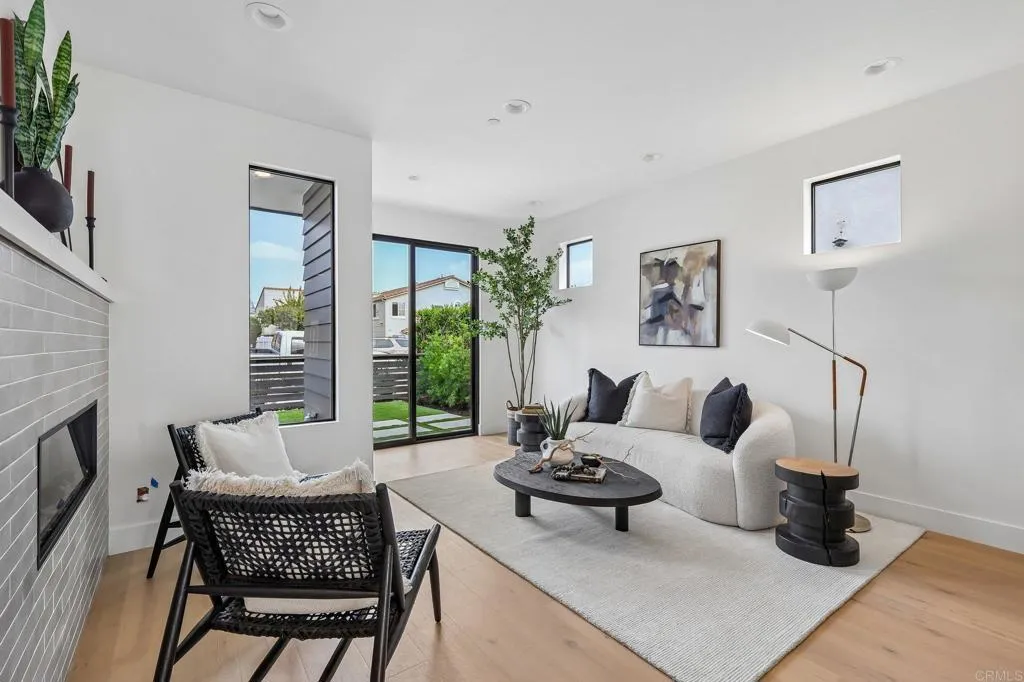 https://cdn.realtyfeed.com/cdn/127/307087942/8880a4ae5d91a3e2ec6f98a593430d57.webp