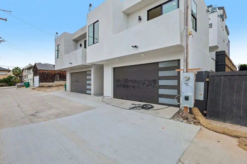https://cdn.realtyfeed.com/cdn/127/307087942/a82566cd75c2e1b426890c3a9f387618.webp
