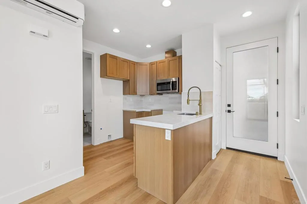 https://cdn.realtyfeed.com/cdn/127/307087942/aa07a1c71f6b76172636256e97e5adf8.webp