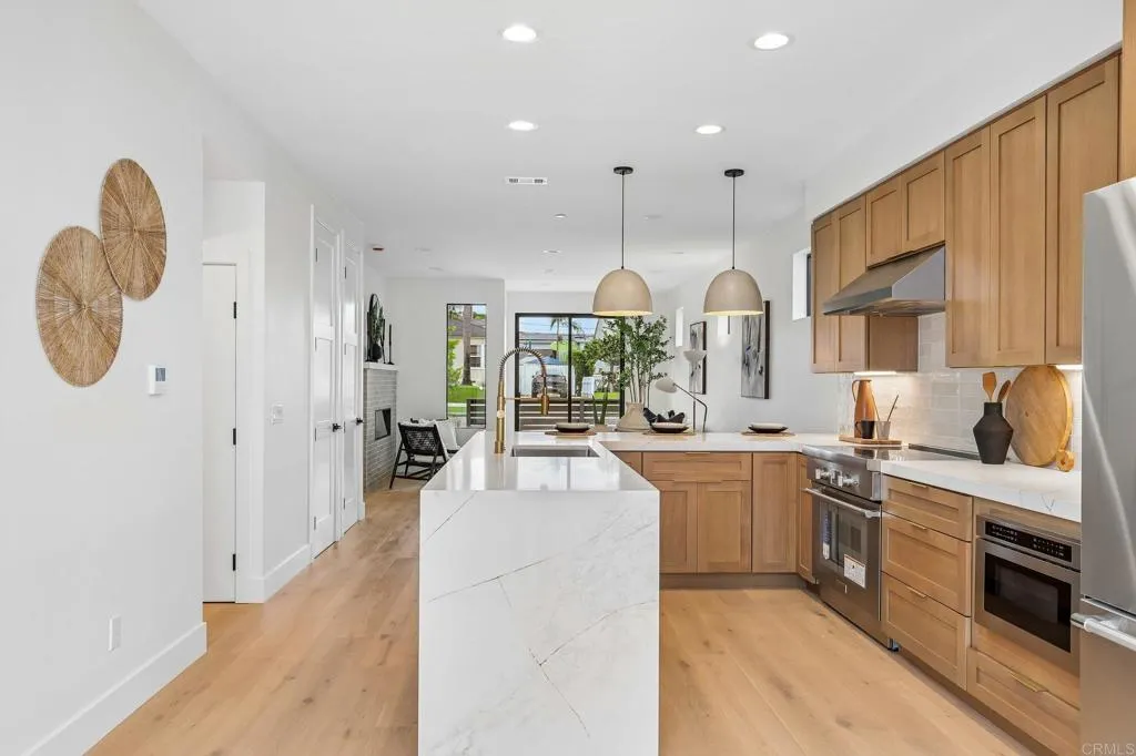 https://cdn.realtyfeed.com/cdn/127/307087942/caab07155fe0616e53c8ace6d94fcd51.webp