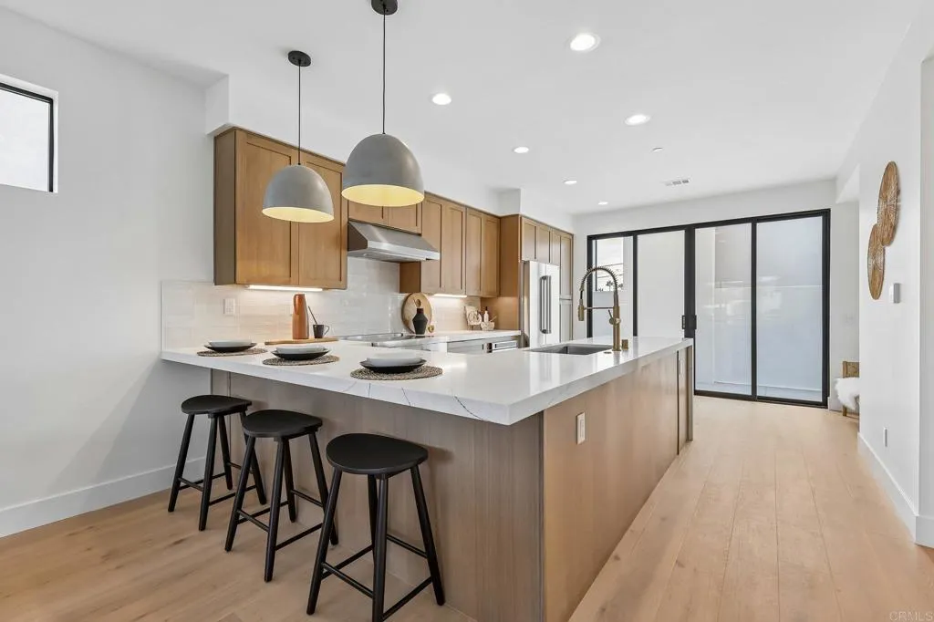 https://cdn.realtyfeed.com/cdn/127/307087942/d87243344f81a4c1f5f1998148f817c3.webp