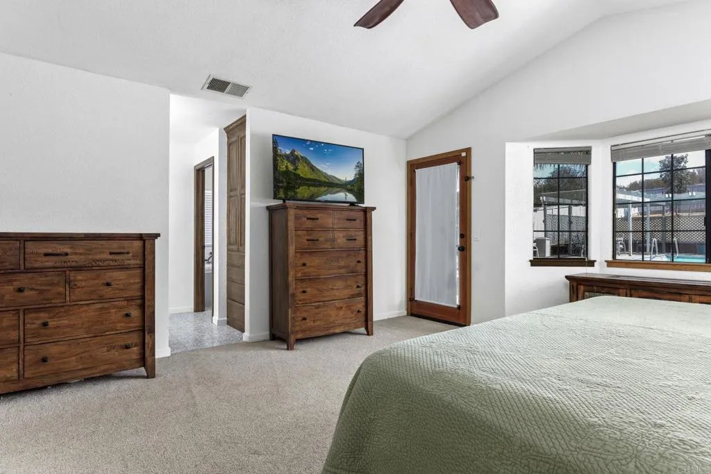 https://cdn.realtyfeed.com/cdn/127/307087944/158630b4289b79e4c98186f82a1a6ccc.webp